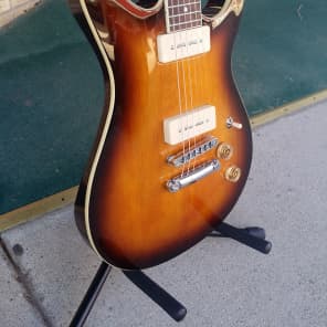 G L Tribute Ascari GT90 Tobacco Sunburst Gently Used Reverb