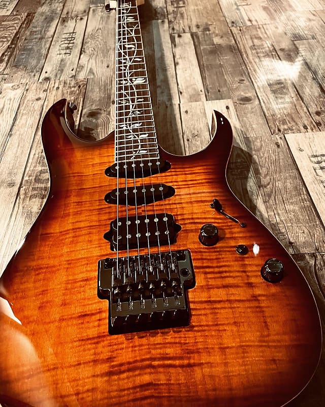 Ibanez RG8560 J. Custom