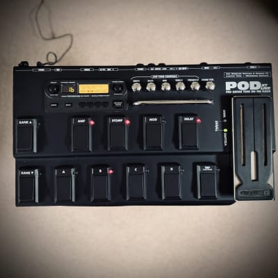 Line 6 Pod XT Live Multi-Effects Guitar Effect Pedal for