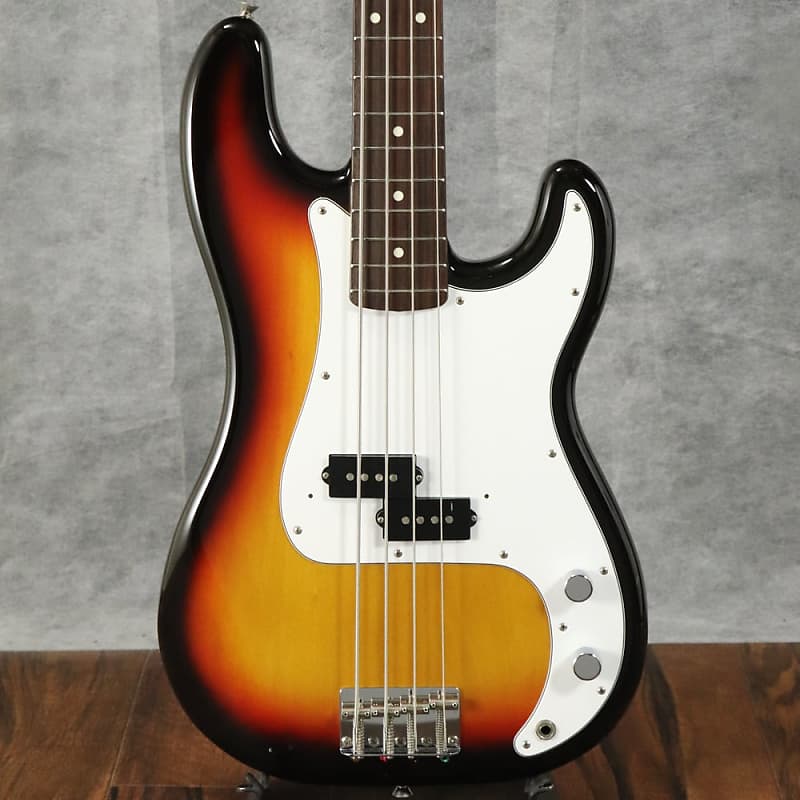 Fender Japan PB-STD 2-Tone Sunburst (S/N:JD13010975) (10/30)