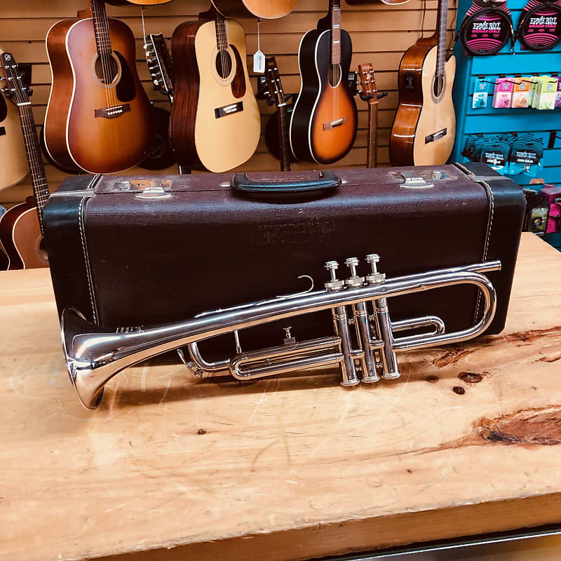 Couesnon Paris Lafayette 1960's Bb Trumpet - Made in France | Reverb