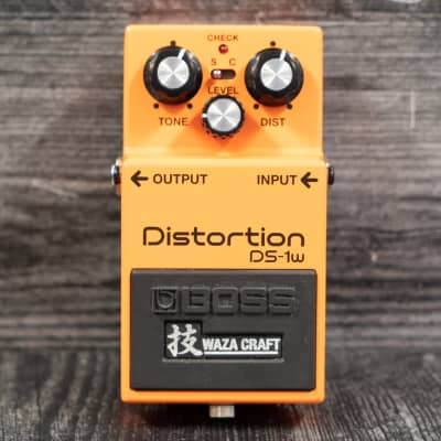 Boss DS-1W Distortion Waza Craft