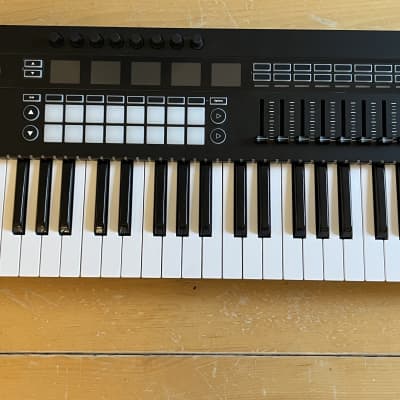Novation 49SL MKIII MIDI Controller