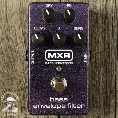 MXR M82 Bass Envelope Filter Pedal Electric Bass Guitar MXR M82 Bass Envelope Filter Pedal Electric Bass Guitar