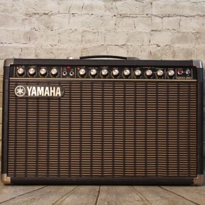 Yamaha G100-210 2-Channel 100-Watt 2x10" Guitar Combo 1980 - 1985