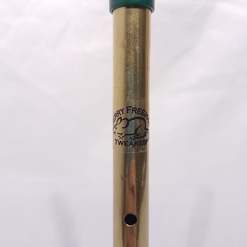  Jerry Freeman Tweaked Key of D Mellow Dog Tin Penny Irish  Whistle: Affordable true professional quality. Perfect for beginner &  advanced alike. Scroll down & listen to video below the description. 