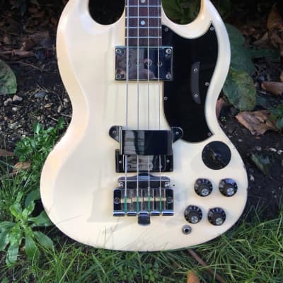 Gibson EB3 1968 White | Reverb Canada