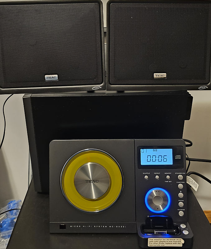 TEAC MC-DX32i Micro Hi-Fi System w/iPod Dock & Subwoofer in
