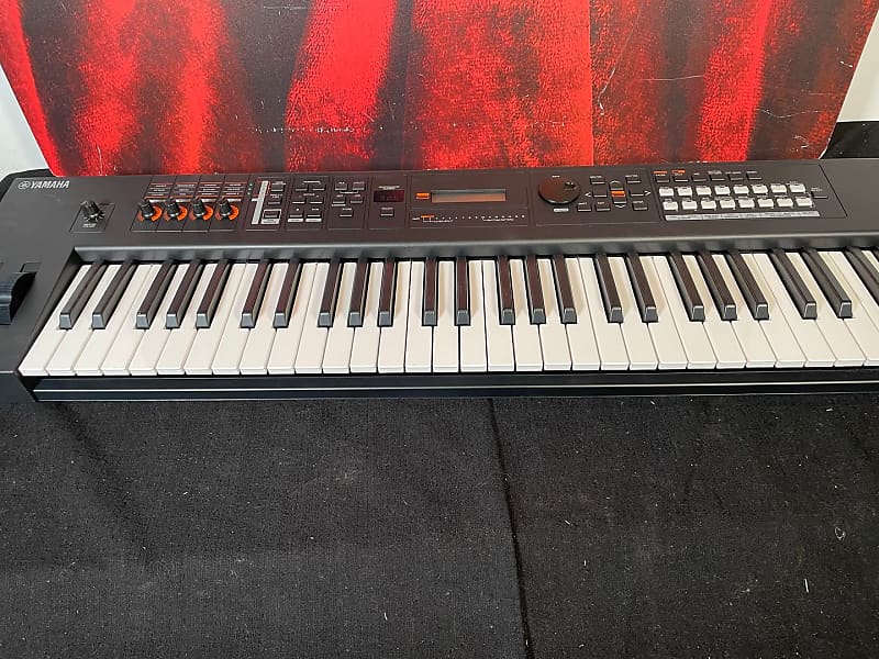 Yamaha MX61 Synthesizer (New York, NY) | Reverb