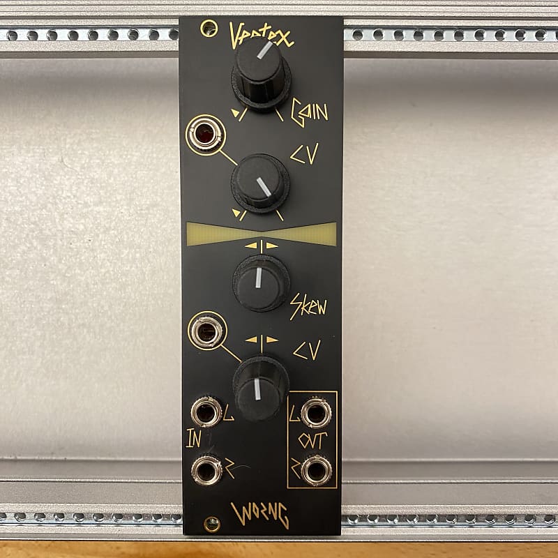 Worng Electronics VERTEX Eurorack Stereo VCA Module Reverb