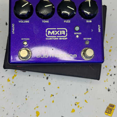 MXR Sub Machine Fuzz M225（新品/送料無料/並行輸入）【楽器