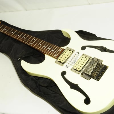 Ibanez PGM30 '99 Paul Gilbert Signature Model Electric Guitar White Ref No.5364 for sale