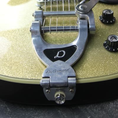 DeArmond M75 Chamagne Sparkle Jazz Guitar Hard case! image 6