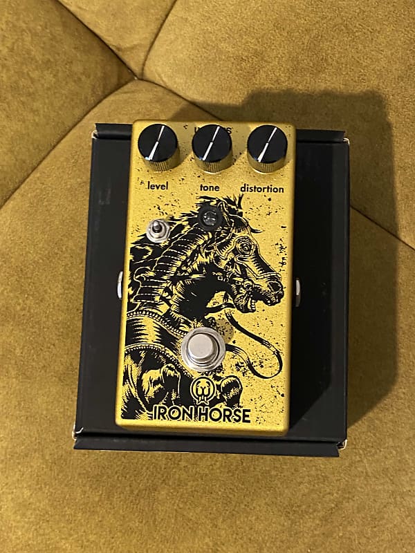 Walrus Audio Iron Horse V2