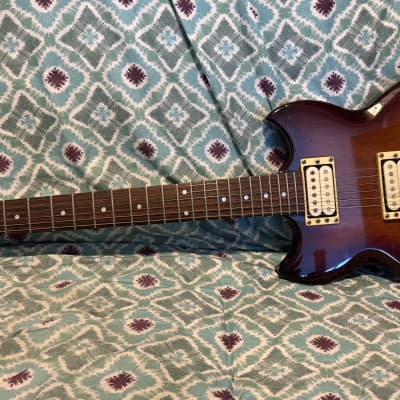 Yamaha SBG-200 1985 - 1986 - Brown Sunburst