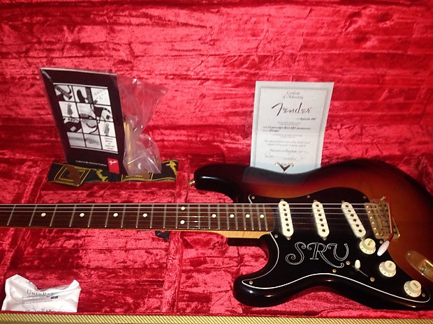 Stevie ray vaughan left handed hot sale