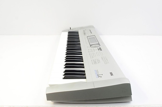 Korg Triton LE 61-Key Keyboard Workstation w/ Power Supply Korg Triton LE 61-Key Keyboard Workstation w/ Power Supply