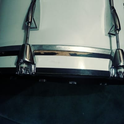 Yamaha Field Corps 20x14 Marching Bass Drum  White Wrap image 2
