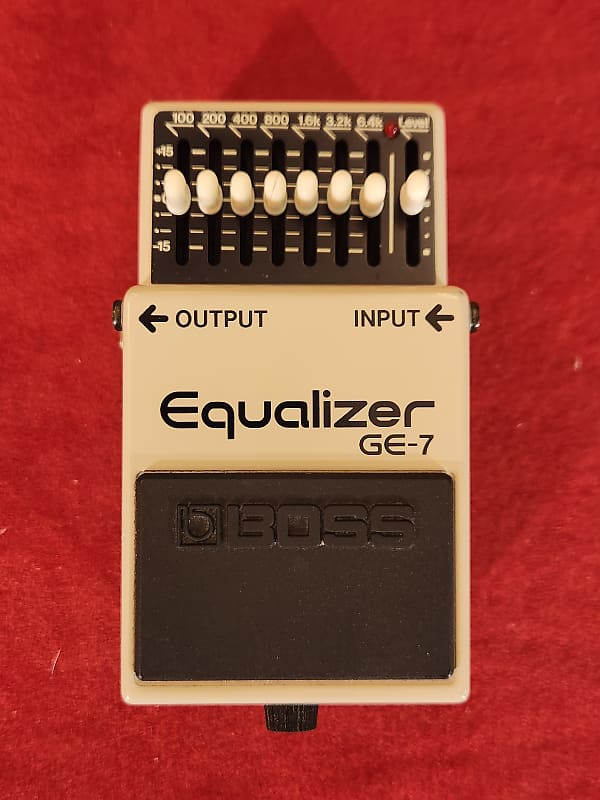 BOSS GE-7 日本製　made in japan s-l400.jpg