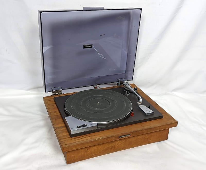 Pioneer outlet Pl50 turntable