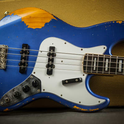 Fender Japan '75 Reissue Jazz Bass Relic, Amparo Blue Nitro image 7