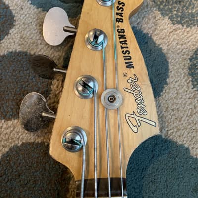 Fender JMJ Road Worn Mustang Bass Black image 4