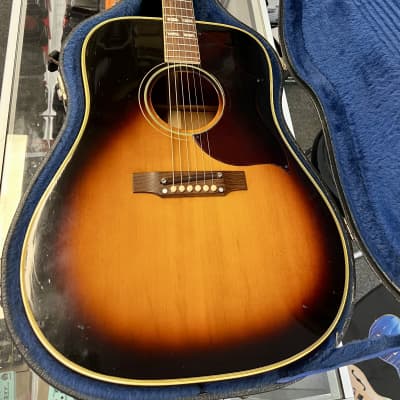 Gibson Southern Jumbo Acoustic 1968, Sunburst with Case - Pre Owned *As Is* image 1