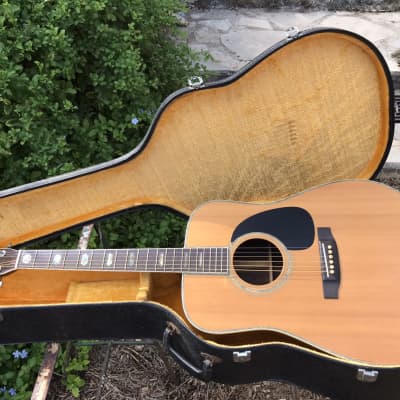 RARITY - MADE IN JAPAN 1977 - C.F.MOUNTAIN W500D - ACOUSTIC GRAND CONCERT GUITAR for sale