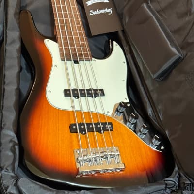 Sadowsky SMX MetroExpress Vintage JJ 5-String Fretless Tobacco Sunburst Electric Bass Guitar image 6
