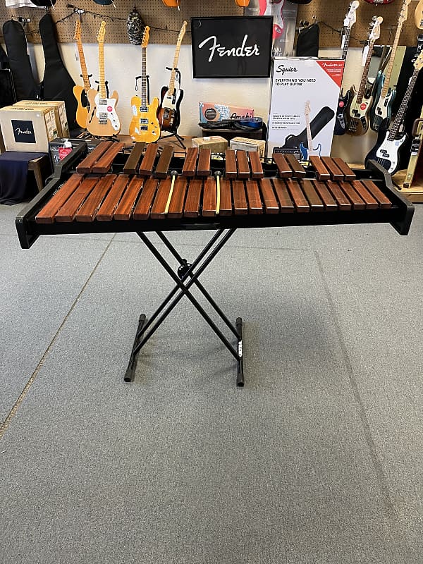 Adams MSPVJ30 3.0 Octave Marimba w/ XStyle Stand & Mallets Reverb