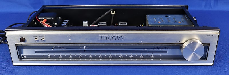 Luxman T-110U FM Stereo Tuner Broadcast Receiver HiFi