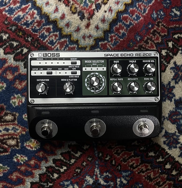 Boss RE-202 Space Echo