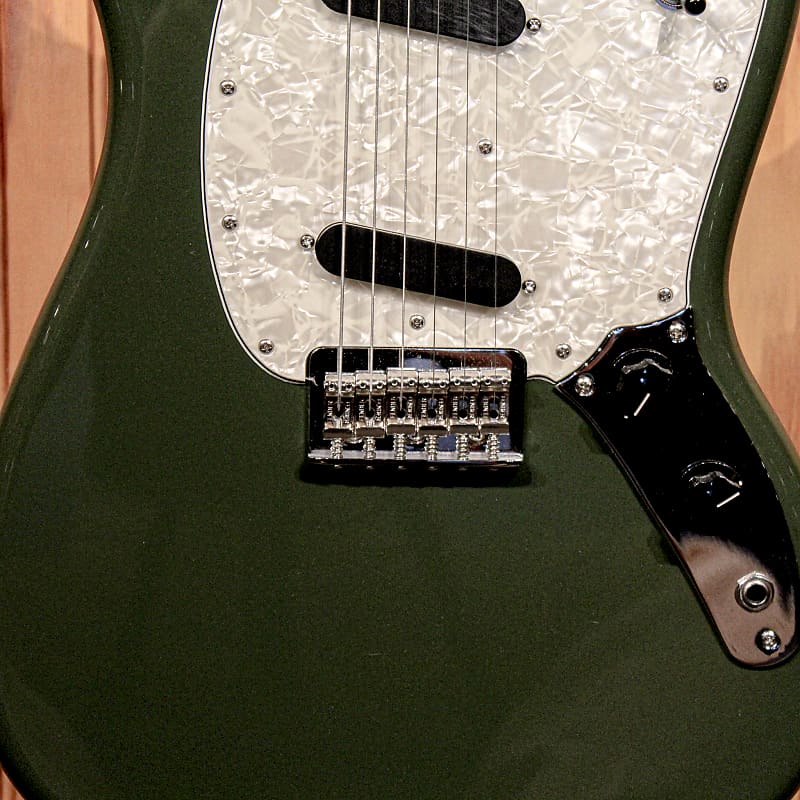 Fender Offset Series Mustang Olive Green