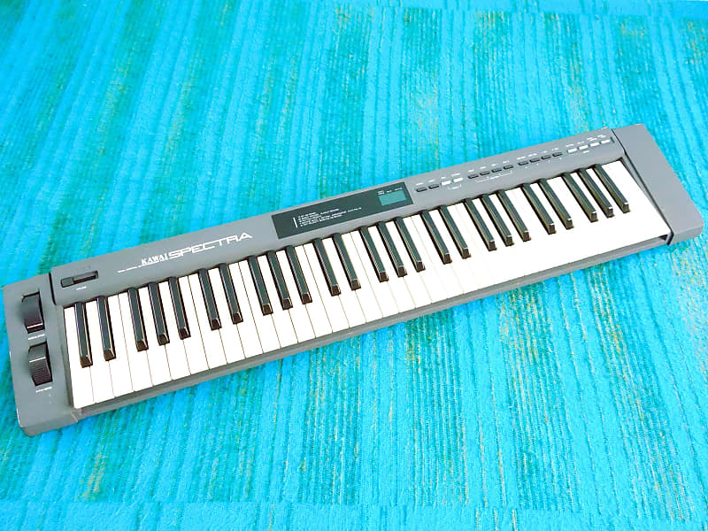 KAWAI SPECTRA KC10 シンセサイザー Kawai Spectra KC10 (Japan, 1990) Digital Synthesiser with