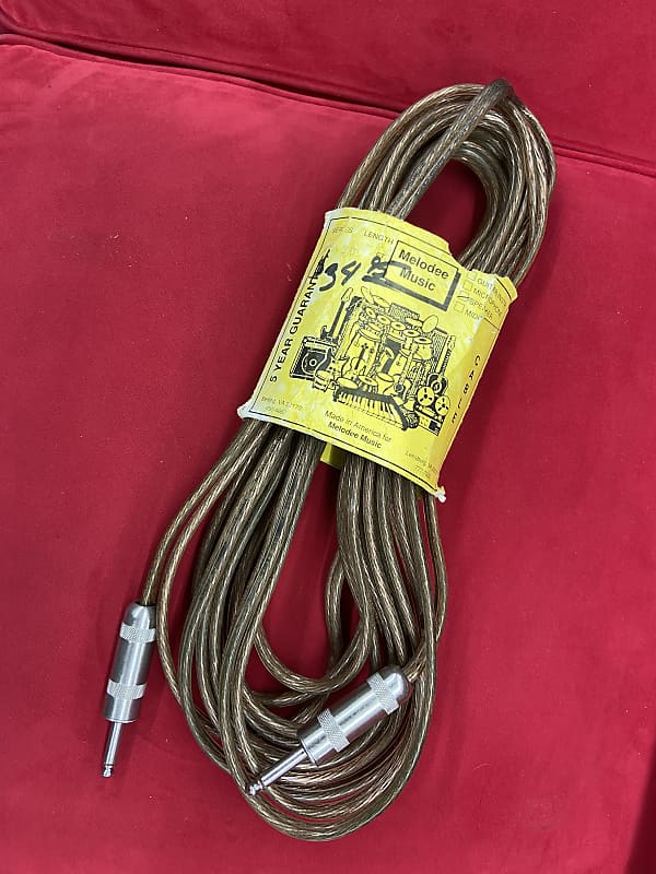 Unknown 1/4 Inch Speaker Cable - Brown  			