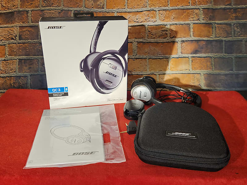 Bose Quiet Comfort 3 Acoustic Noise Cancelling Bluetooth Headphones - Original Box image 1