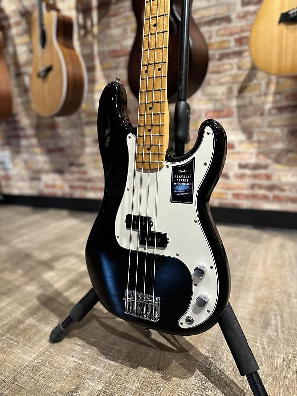 本日限定価格Fender Player Ⅱ Precision Bass BLK Amazon.com: Fender Player II Precision Bass - Black Bundle