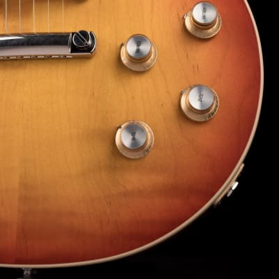 Gibson Les Paul Standard 60's Faded Vintage Cherry Sunburst with Case image 8