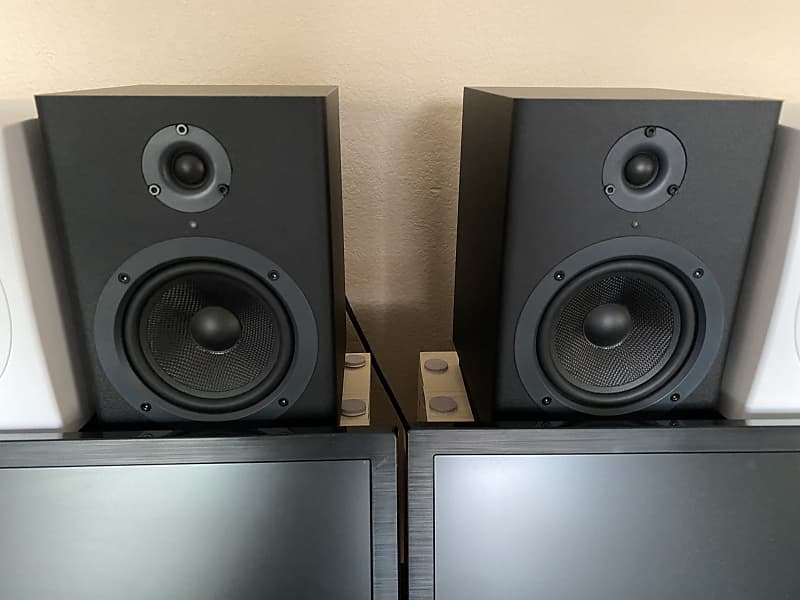 Monoprice store studio monitors