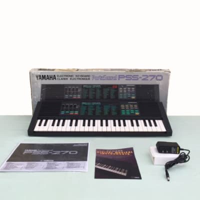 Yamaha PSS-270 FM Synthesizer Keyboard | Clean in Open Box