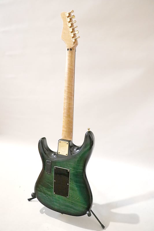 クレヨン7色】Valley Arts Custom Pro USA VALLEY ARTS CUSTOM PRO