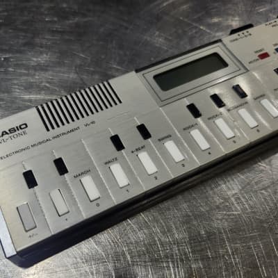 Casio VL-10 80's - Grey image 2