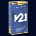 Vandoren CR8025 V21 Series Bb Clarinet Reeds - Strength 2.5 (Box of 10)