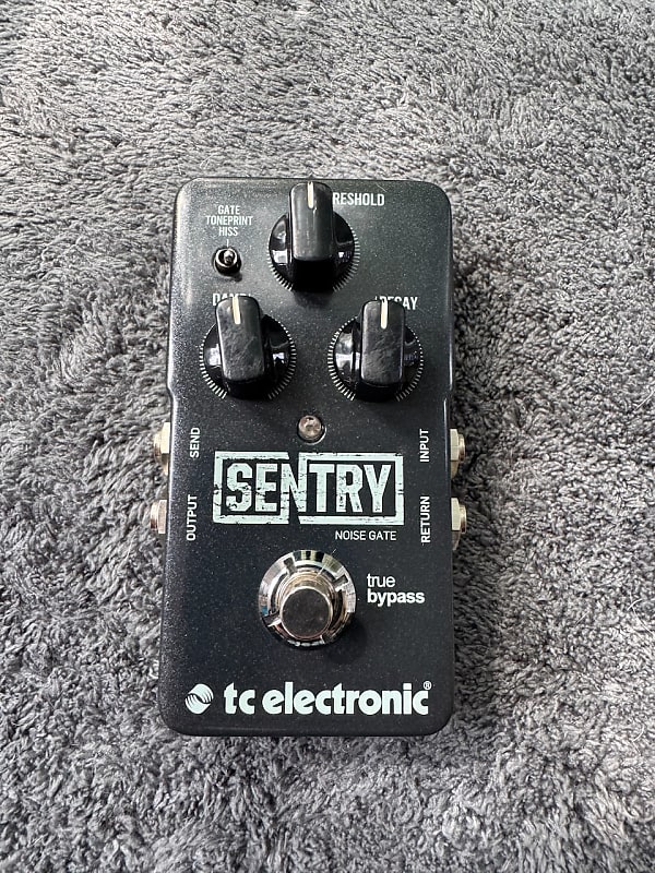 TC Electronic Sentry Noise Gate | Long & McQuade