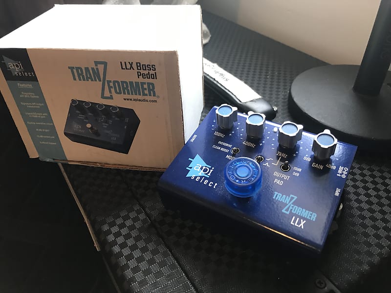 API Tranzformer LLX Bass Preamp - Blue