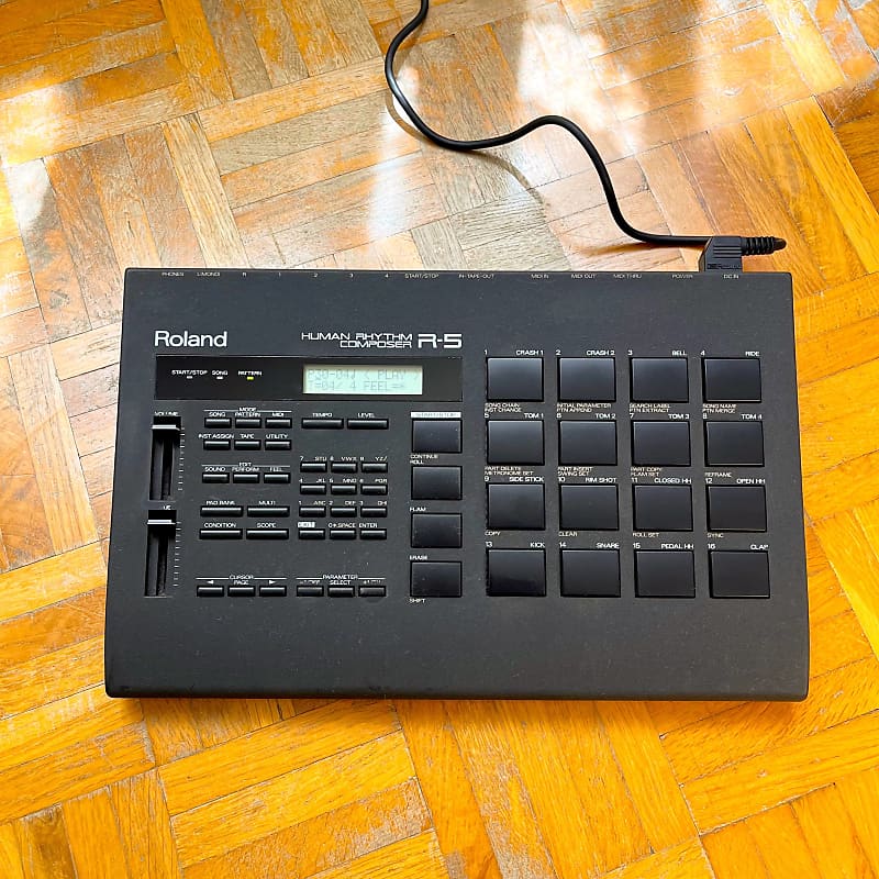 Roland R-5 Human Rhythm Composer (Japan, 1990) drum machine