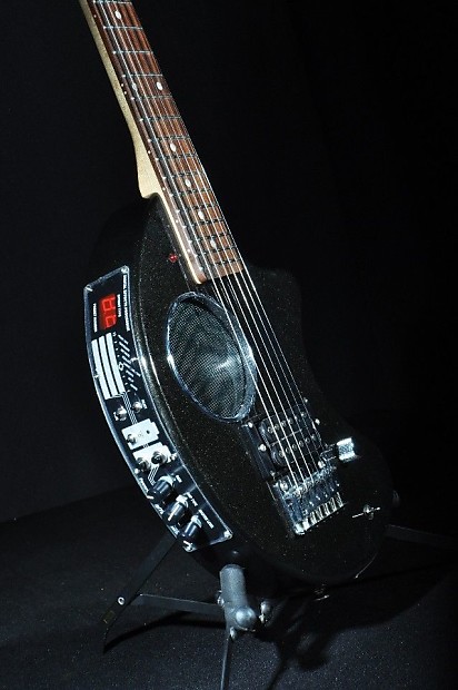 ZO-3 DIGI-ZO - エレキギター