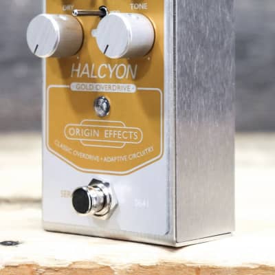 Origin Effects Halcyon Gold Overdrive 2023 - Present - Silver / Gold image 2