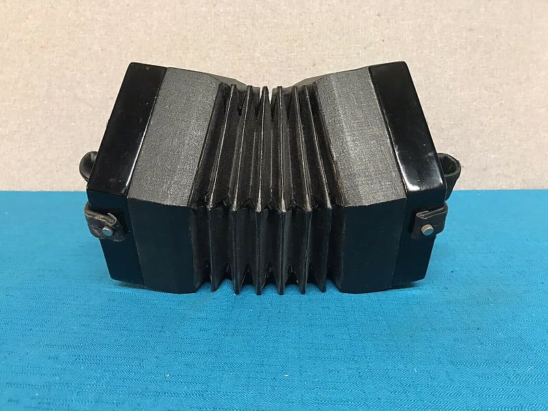 Concertina Connection "Jackie" 30 Key English Concertina Reverb