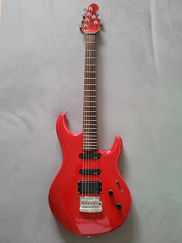 【レア】 OLP Lukeモデル　MusicMan Sterling レア】 OLP Lukeモデル MusicMan Sterling - メルカリ